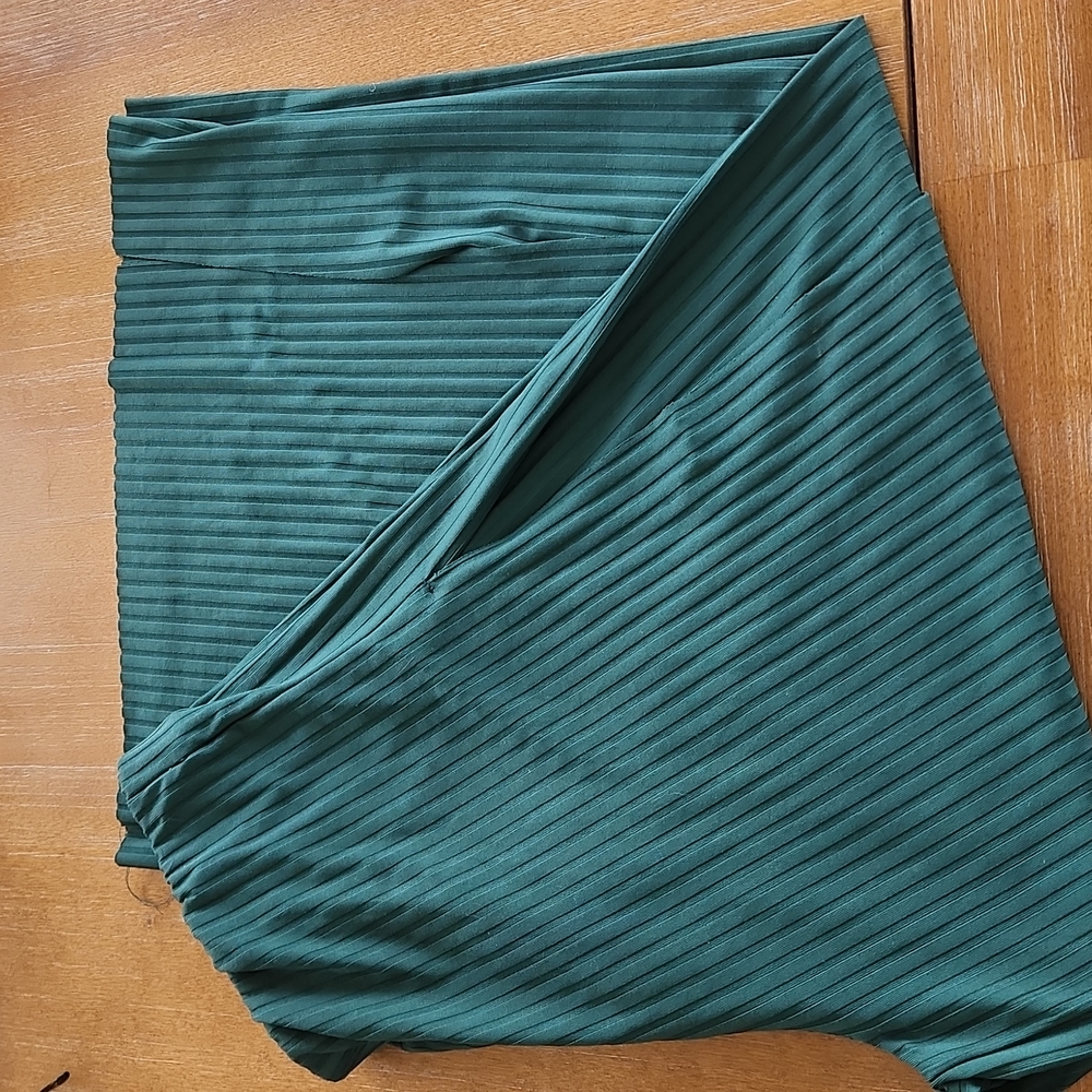 ZARA TRAPLUC CROPPED PANTS